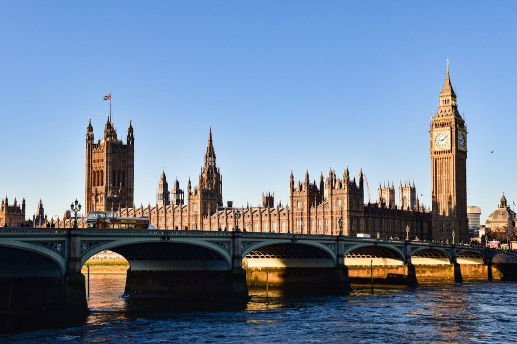 Reino Unido introduz Visto Eletrónico (ETA) para visitantes 10 ETA UK - visto eletrónico para o Reino Unido, obrigatório para todos o sEuropeus - Aerosoltur.pt